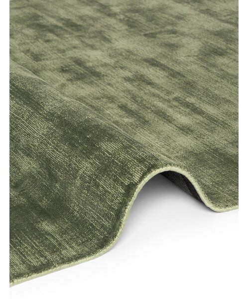 Zeleni ručno rađen tepih viskozan 80x150 cm Noemi – Vikosa