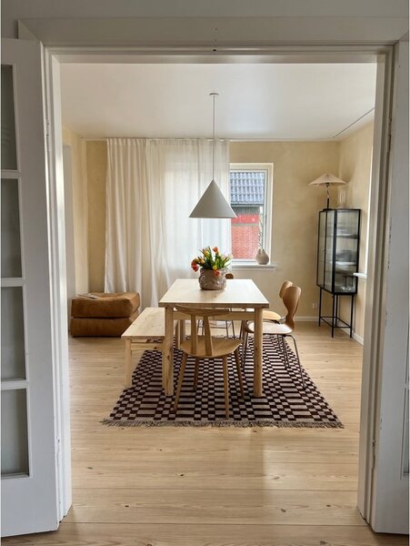 Blagovaonski stol Pace - Karup Design