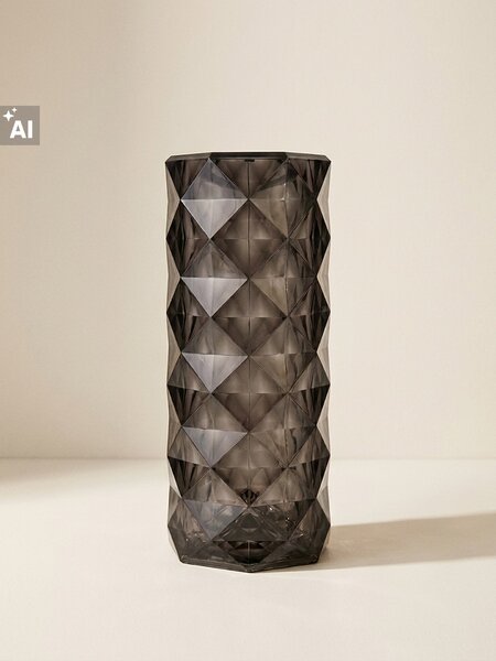 Sinsay - Dekorativna LED svjetiljka s geometrijskim reljefom