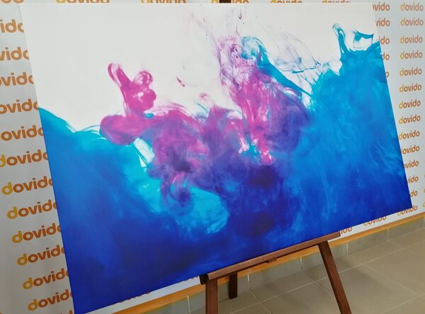 Slika tinta u plavo-ljubičastoj nijansi