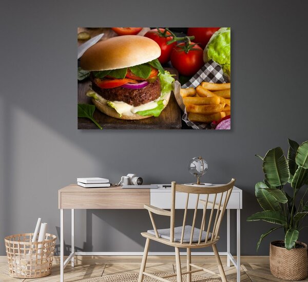 Slika hamburger s pomfrijem