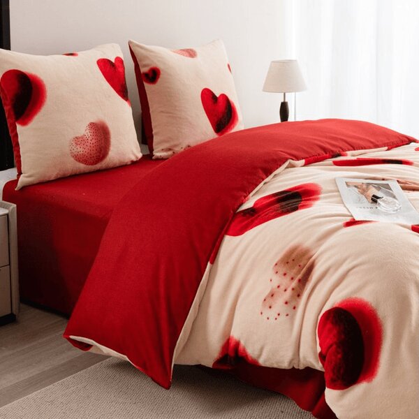 Obostrana posteljina DUO SENSE HEARTELLE krem mikropliš/flanel Dimenzije posteljine: 70 x 90 cm | 140 x 220 cm