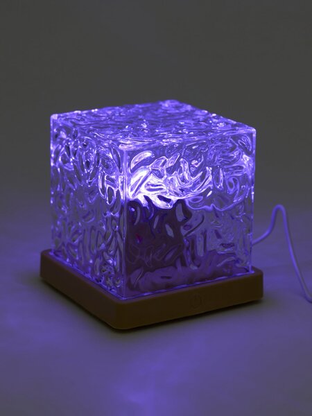 Sinsay - RGB LED dekorativna stolna lampa u obliku kocke s efektom tekuće vode
