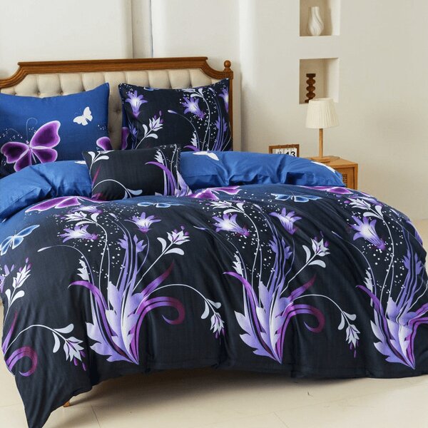 Posteljina od mikrovlakana VIOLET BUTTERFLY tamno plava Dimenzije posteljine: 70 x 90 cm | 140 x 200 cm
