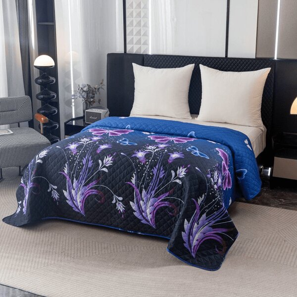 Prekrivač za krevet VIOLET BUTTERFLY, tamno plavi Dimenzije: 170 x 210 cm