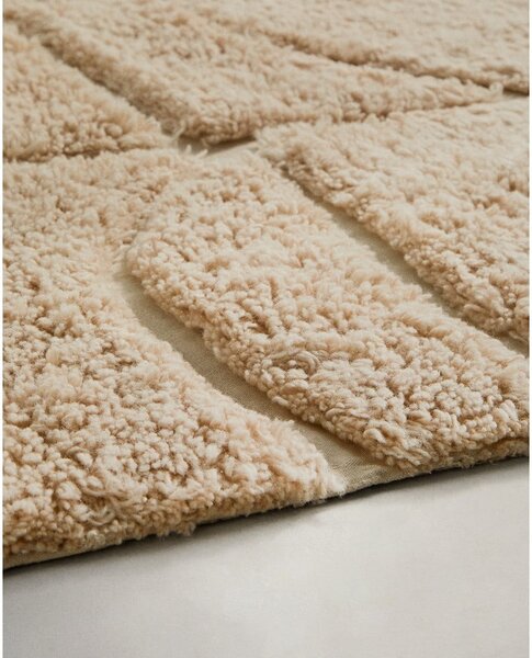 Krem ručno rađen vunen tepih 200x300 cm Nak – Kave Home